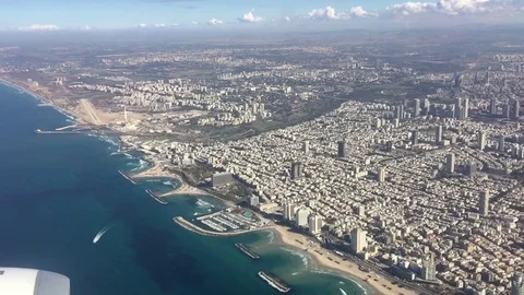 Approaching Tel-Aviv By airplane Vídeo Stock 71156140