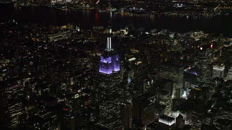 Approaching top of the Empire State Building at night. Shot in 2011. Stock Footage 59172333