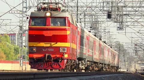 Approaching Train - HD Vídeo Stock 41543984