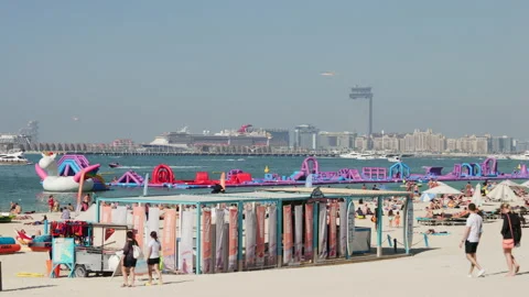 AquaFun in Dubai Vídeo Stock 220107894