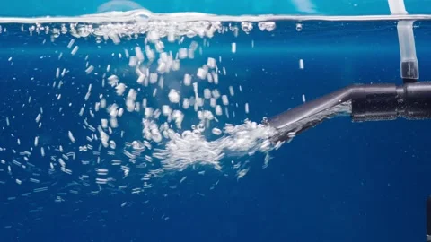 Aquarium compressor in the water Video stock 146816094