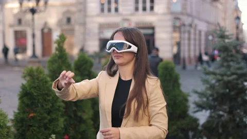 AR glasses, Augmented Reality, VR gamer 스톡 동영상 224369412