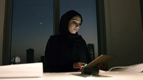 Arab business shoot. Stock Footage 126310913
