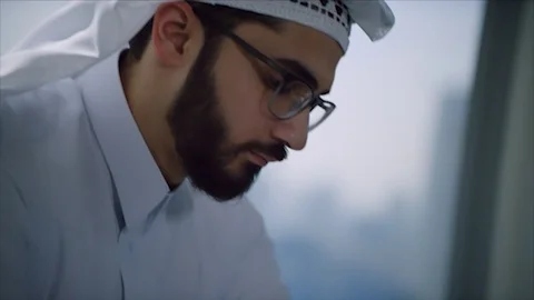 Arab business shoot. Video stock 126632455