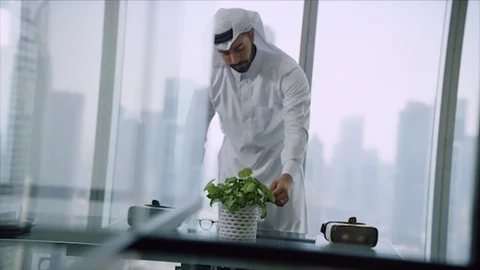 Arab business shoot. Stock Footage 126633006