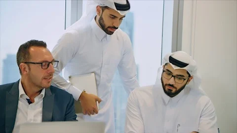 Arab business shoot. Stock Footage 126633448