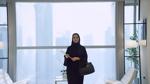 Arab business shoot. Stock Footage 126633972