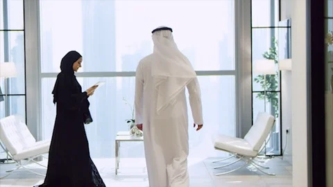 Arab business shoot. Stock Footage 126633994