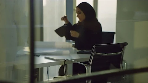 Arab business shoot. Stock Footage 126634730