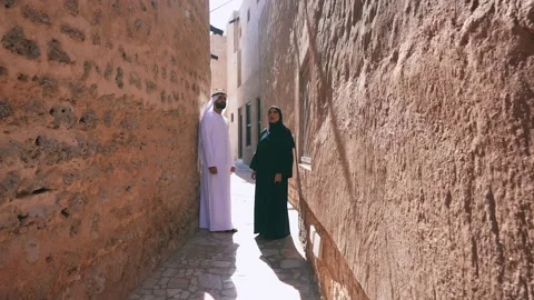 Arab couple standing. Video stock 232833106