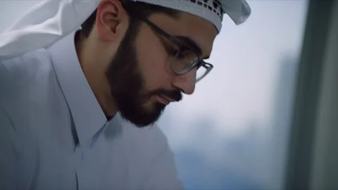 Arab man looking at watch. Stock Footage 129389409