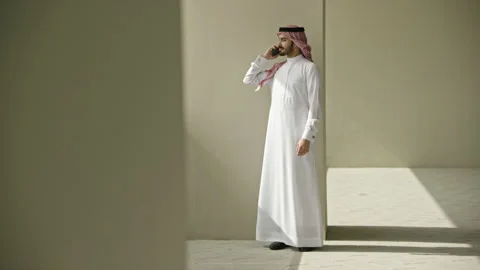Arab man talking on his mobile. Stock Footage 151496363