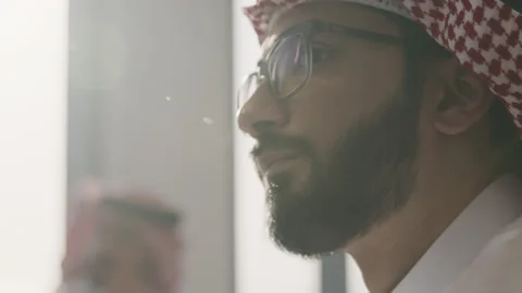 Arab men in a meeting. Stock Footage 134527922