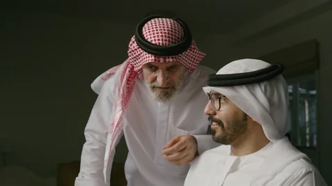 Arab men talking. Stock Footage 88124774