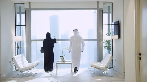 Arab people in the office. Stock-Footage 129428802