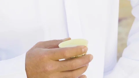 Arabic Man is Drinking Camel Tea Vídeo Stock 121206680