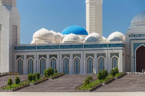 Arabic script and beautiful decorative detailing of the Central Mosque Stock Photos