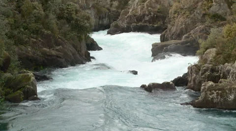 Arariatia Rapids tilt up Stock Footage 39468555