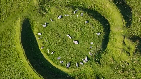 Arbor Low Stone Circle Rising Drone View, Derbyshire, UK, Neolithic 2K Stock-Footage 172280381