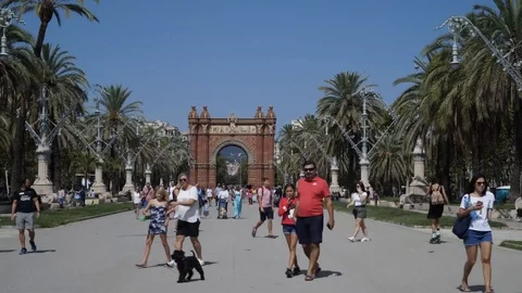 Arc de Triomf's time lapse during a summer day Stock Footage 96310972
