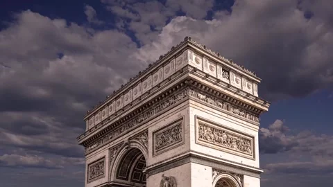 Arc de Triomphe (against the moving clouds, 4K), with zoom, Paris, France Video stock 241104550