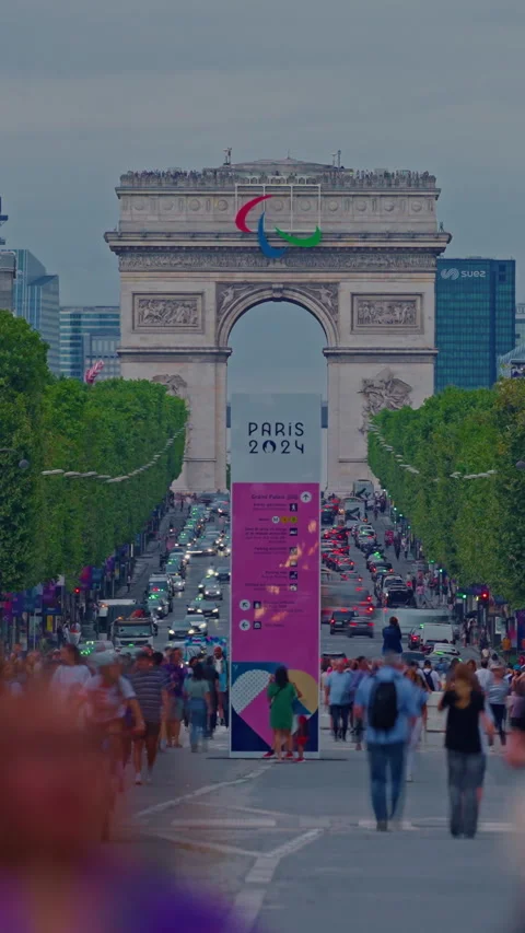The Arc de Triomphe And The Avenue des Champs-Elysees. Summer Time. Paris Stock Footage 282963105