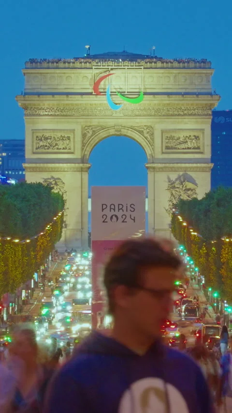The Arc de Triomphe And The Avenue des Champs-Elysees. Summer Time. Paris Stock Footage 282964156