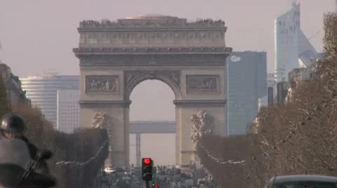 Arc de Triomphe - Champs Elysees zoom out at 59.9fps Stock-Footage 10838918