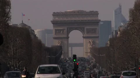 Arc de Triomphe - Champs Elysees zoom out, audio at 59.9fps Stock-Footage 43178680