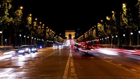 Arc de Triomphe &amp; Champs Elysees time lapse at night Stockbeeldmateriaal 119032383