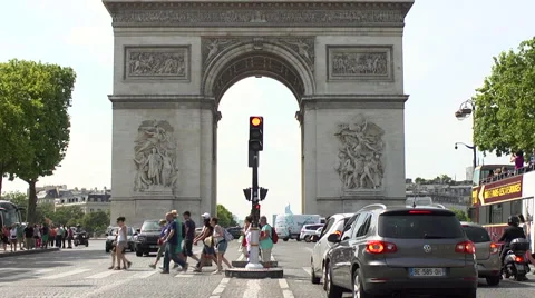 Arc de Triomphe Daylight Wide Shot with tourists Stock Footage 41785277