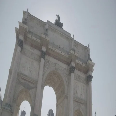 Arc de Triomphe du Carrousel / Paris, France - 4K Video stock 69726472
