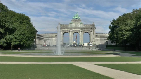 The Arc de Triomphe, Le Cinquantenaire, Brussels, Belgium. Vídeo Stock 32547842