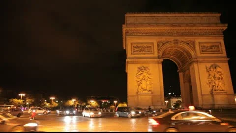 Arc de triomphe at night with traffic Stock-Footage 11426272