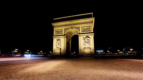 Arc de Triomphe in Paris time lapse at night Видео 119033062