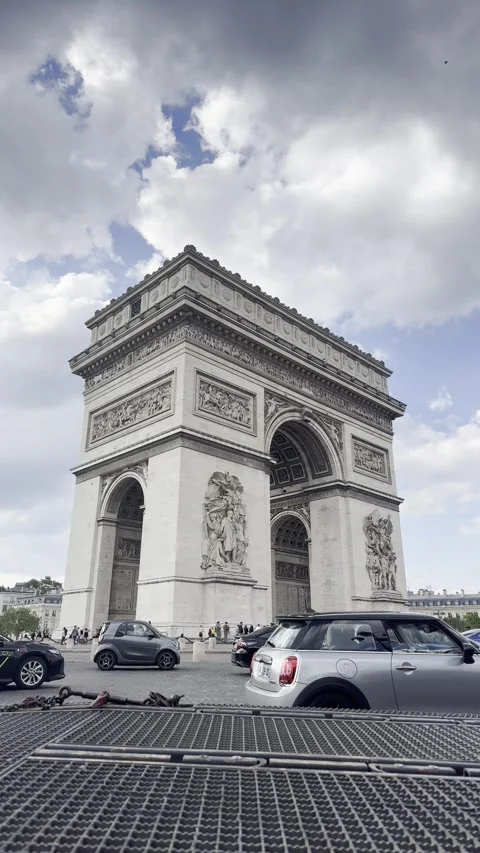 Arc de Triomphe at Place Charles de Gaulle timelapse in Paris Stock Footage 337197881