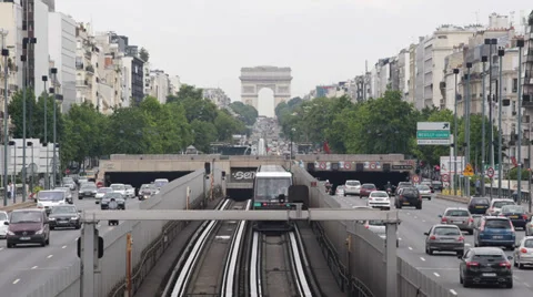 Arc de Triomphe Triumphal Arch Paris Car Traffic Passing Subway Metro Train 스톡 동영상 31941930