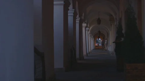 Arcade in Central Square of Zamosc, Poland Stockbeeldmateriaal 73483695