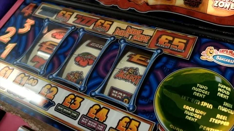 Arcade slot machine Stock Footage 93341133