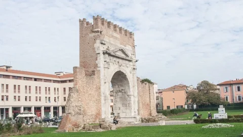 Arch of Augustus 스톡 동영상 98215068