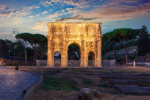 The Arch of Constantine by the Coliseum, night view, Rome, Italy Stock Photos
