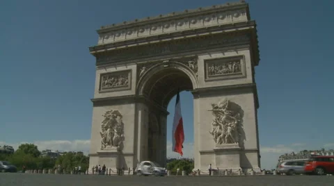 The Arch de Triumph in Paris, traffic (five) Stock Footage 5298273