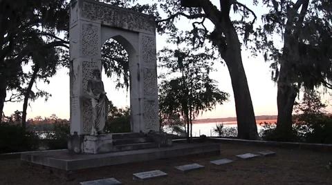 Arch memorial with Christ statute Stock Footage 48624902