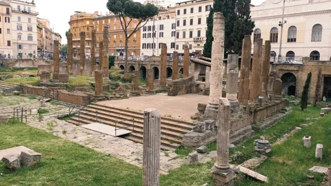 Archaeological site in Roma Stock Footage 89982898