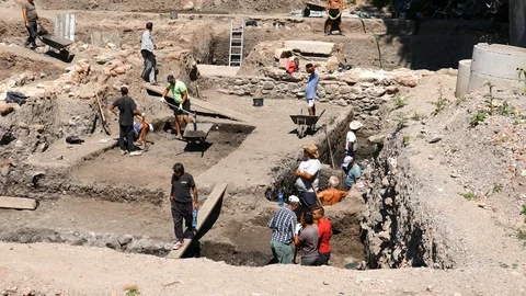 Archaeologists workers on Archaeological site Sofia Bulgaria 스톡 동영상 97070815
