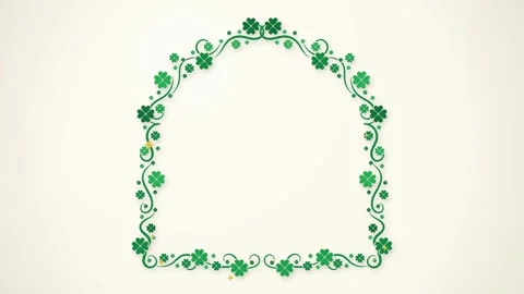Arched clover frame growing from top with swirling vines and shamrocks popping Видео 348300351