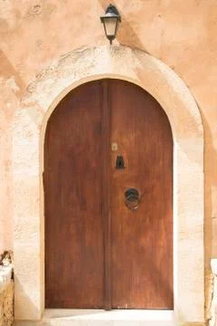 Arched door Фото
