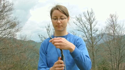 Archer fix string on bow Video stock 80472197
