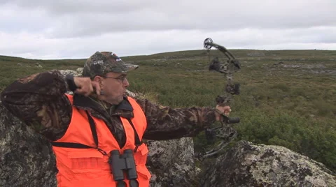Archer Hunter Stock-Footage 960157