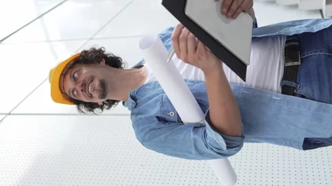 Architect man construction engineer worker or inspector stand outdoors 库存影片 248172332